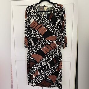 Chico's Brown and Black Sheath Dress Crew neck  3/4 Sleeve